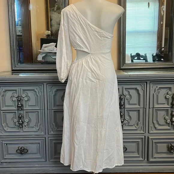 Crescent Lainey Small One Shoulder Midi Dress white - Picture 7 of 12